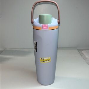 New! Owala 30oz FreeSip SWAY Stainless Steel
Water Bottle NO STRAW